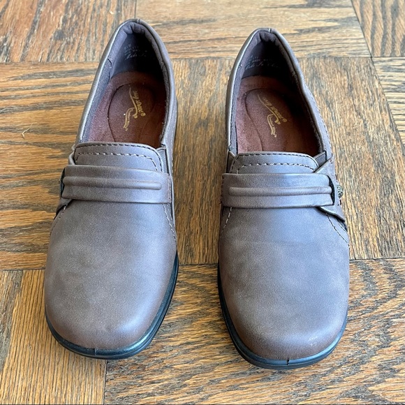 Brown Loafers - Picture 2 of 8